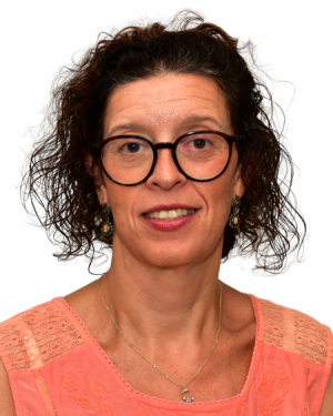 Cláudia Santos Silva